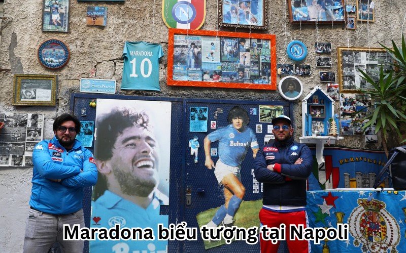 Maradona biểu tượng tại Napoli