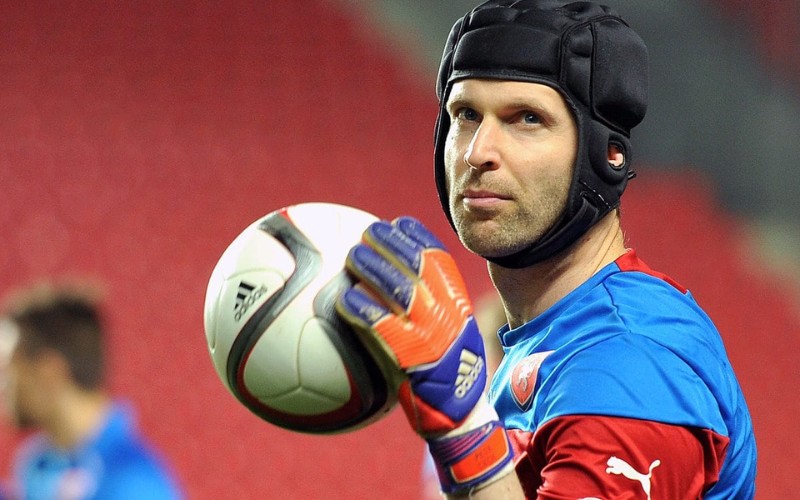 Petr Cech huyền thoại Chelsea