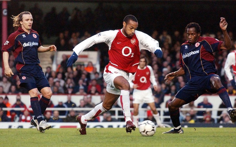 Thierry Henry huyền thoại bất tử tại Arsenal